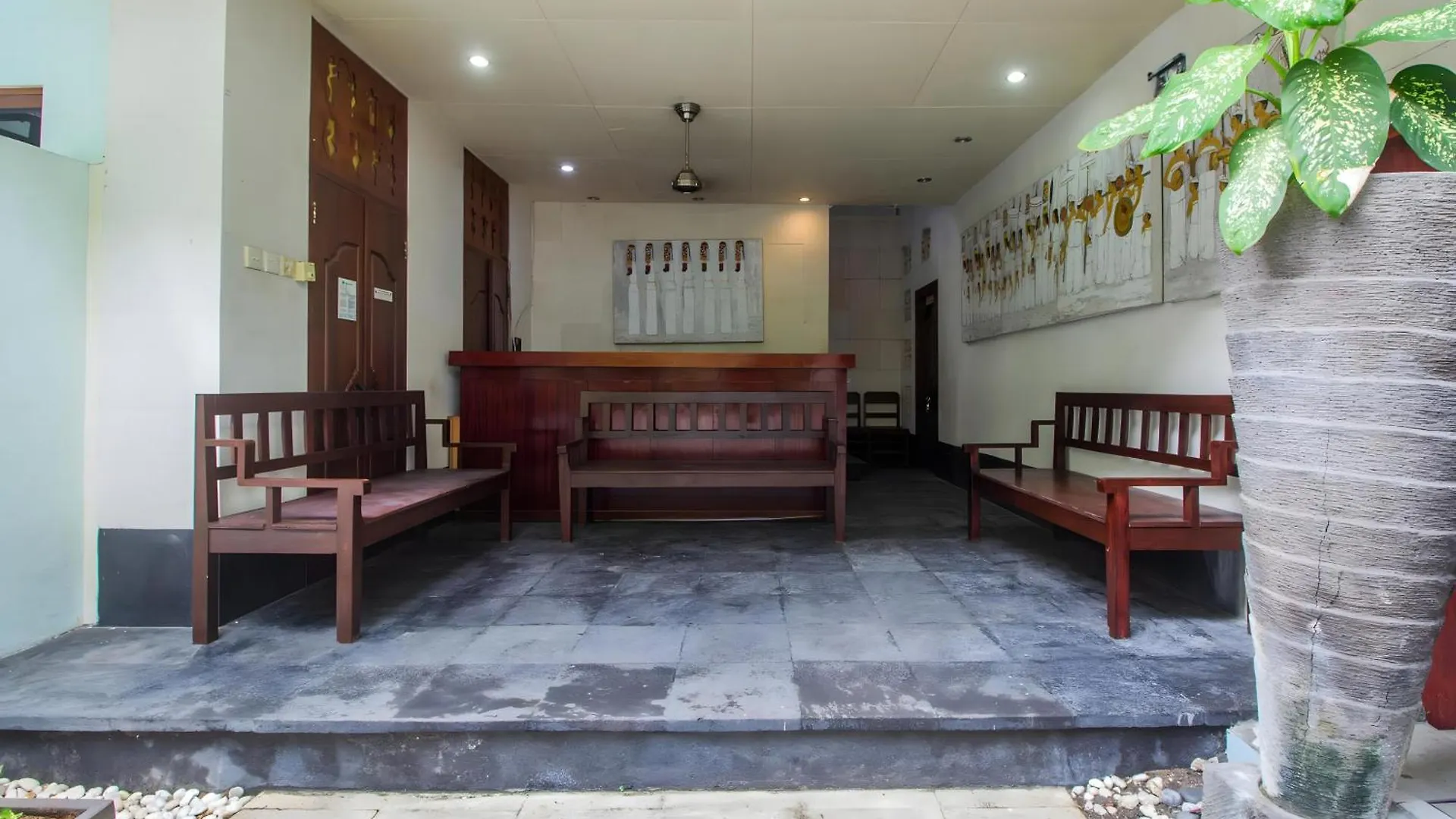 Capital O 93809 Wida Hotel Legian