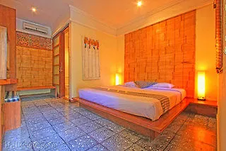 Capital O 93809 Wida Hotel Legian 2*,