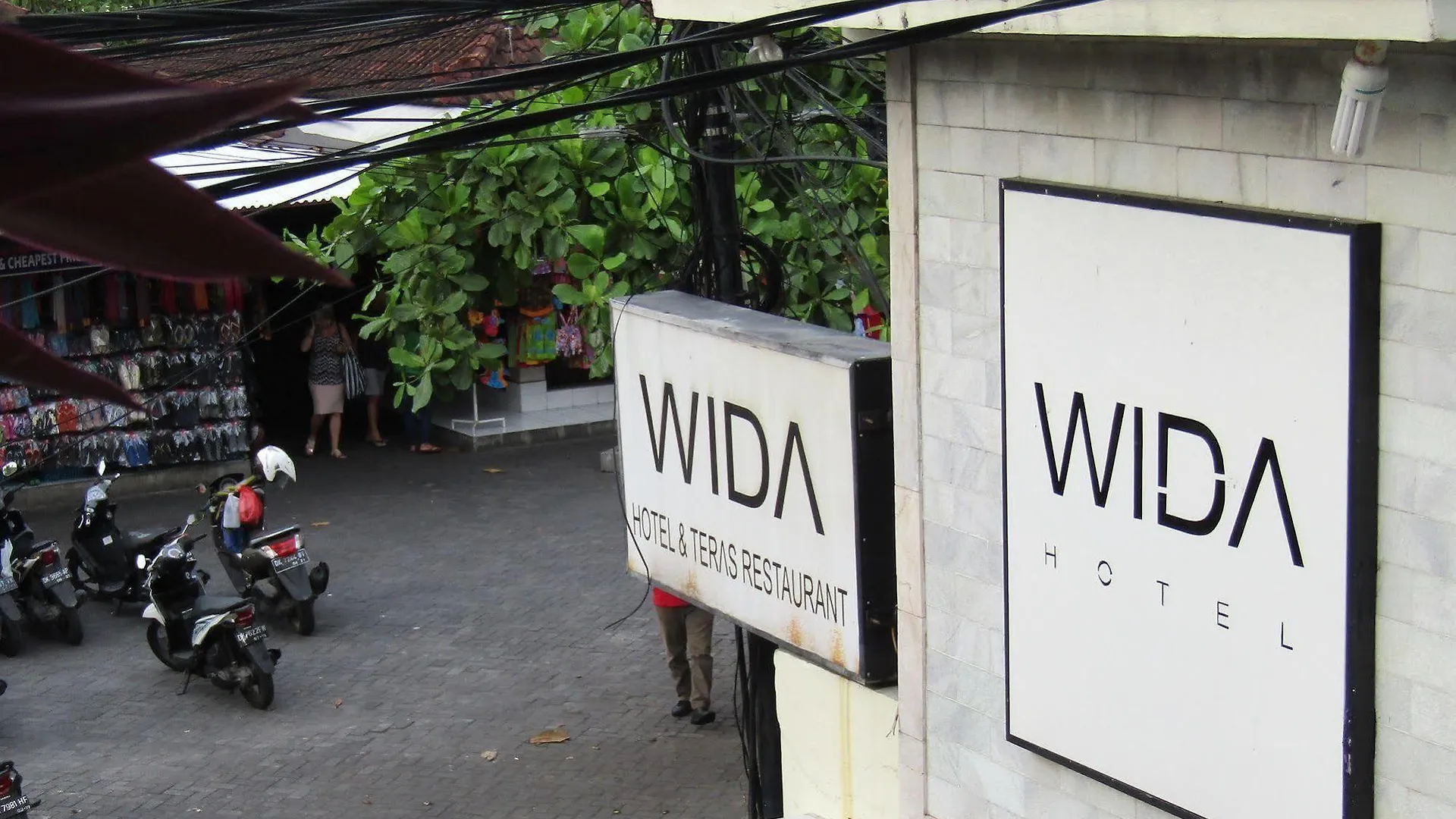 Capital O 93809 Wida Hotel Legian  2*, Legian (Bali) Indonesia